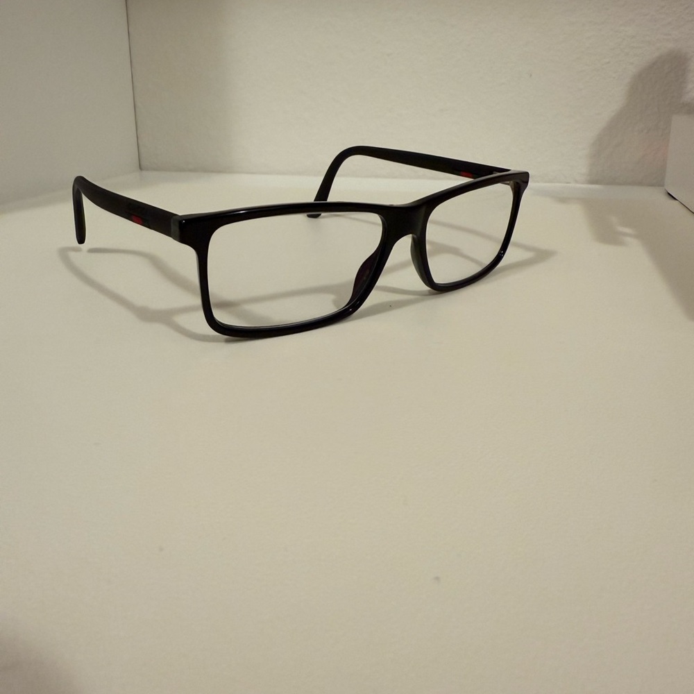 Gucci Elegant Black Eyewear